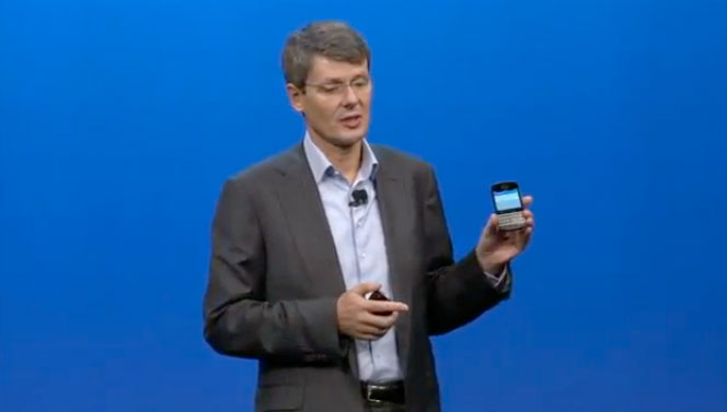 BlackBerry presenta al Z10 y el Q10