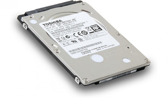 Toshiba lanza discos duros ultradelgados