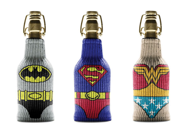 Mantén las bebidas frías con estas lindas mangas para botella con la figura de superhero
