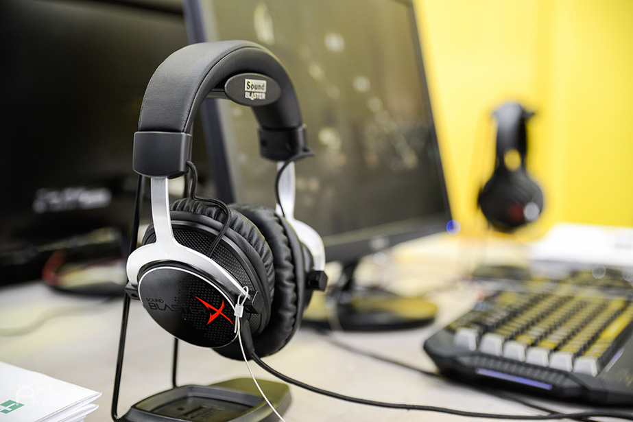 Creative Sound BlasterX H7, audífonos para e-sports de Creative Labs