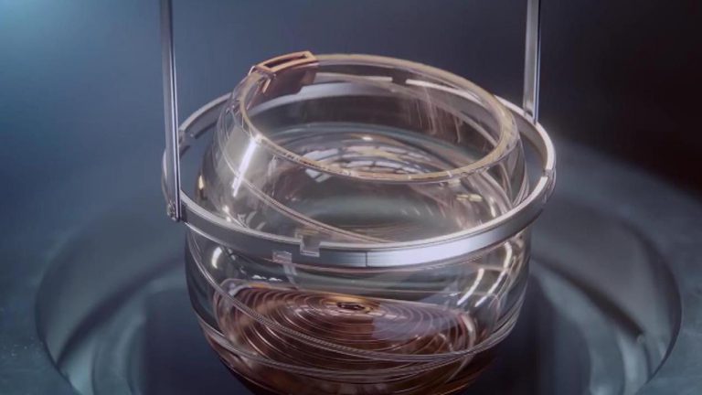 Space Glass de Ballantine’s, el primer vaso diseñado para tomar whisky en el espacio