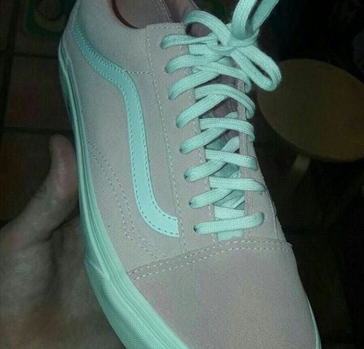 ¿Verdes y gris o rosa y blanco?