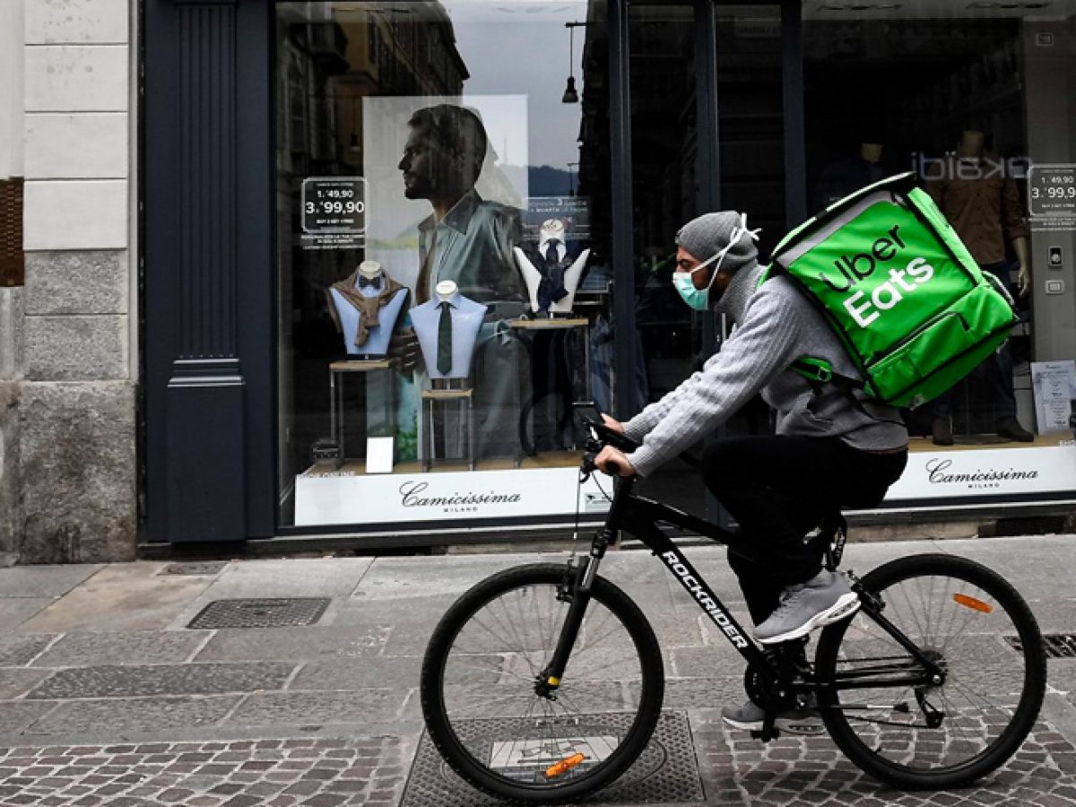 Ahora podrás pedir Uber Eats por teléfono "normal" e Instagram