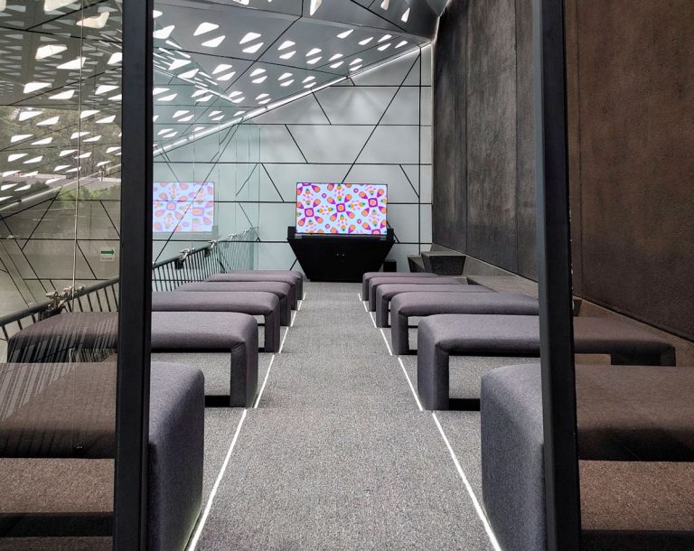 LG presenta la primera sala de cine OLED del mundo en la Cineteca Nacional de México