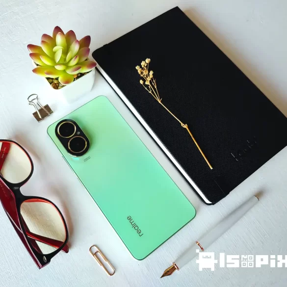 realme C67 4G con sonido estéreo y gran duración de batería