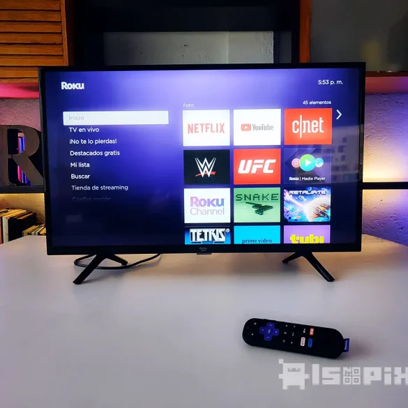 Roku Streaming Stick 4K conectado a un televisor