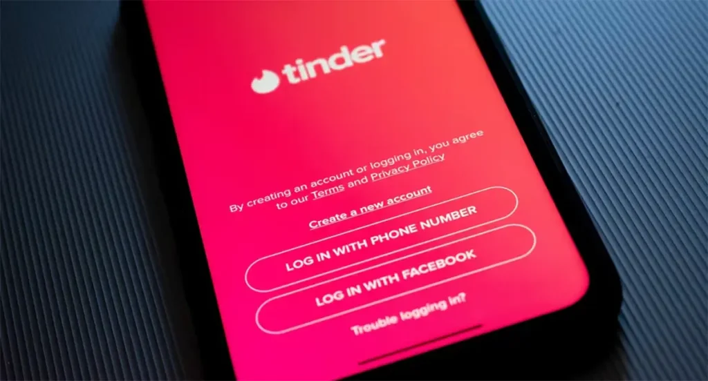 Nueva funcionalidad de Tinder Explorar con mosaicos personalizados