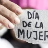 Mujeres marchando por la igualdad de género en México