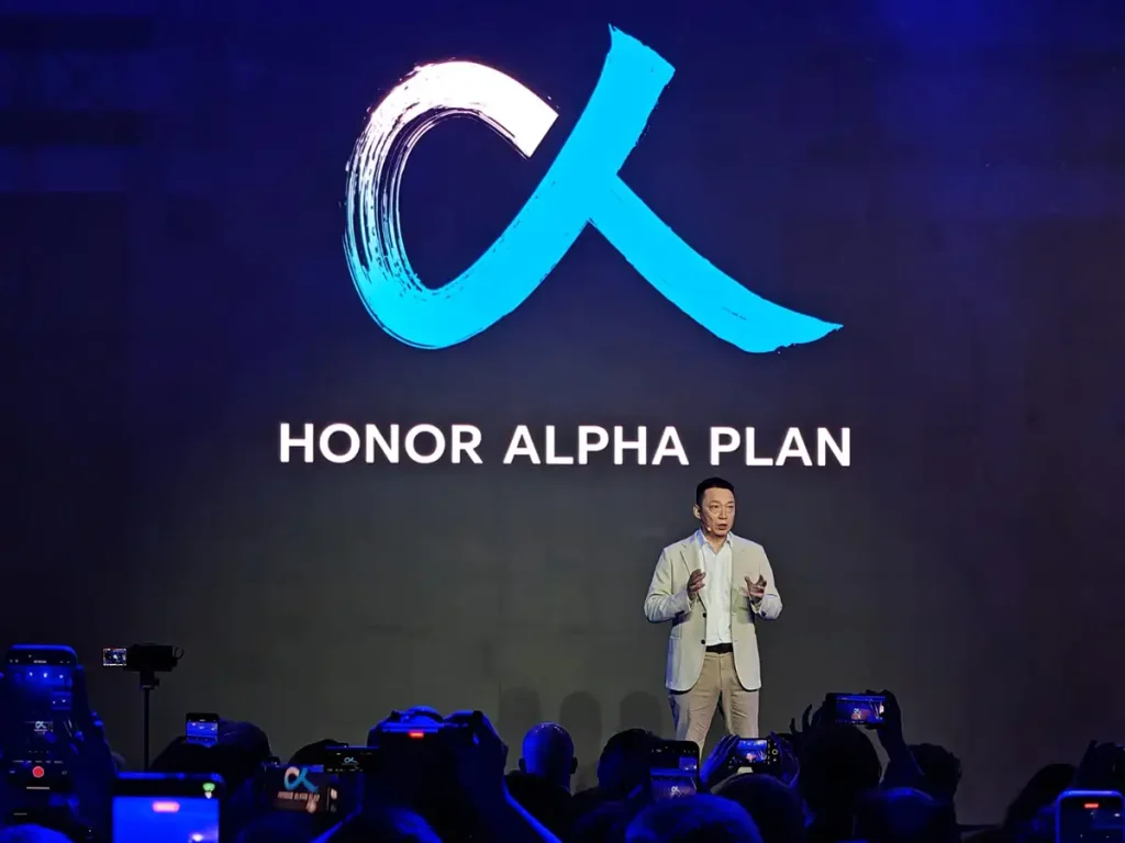 Presentación del HONOR ALPHA PLAN en MWC Barcelona 2025